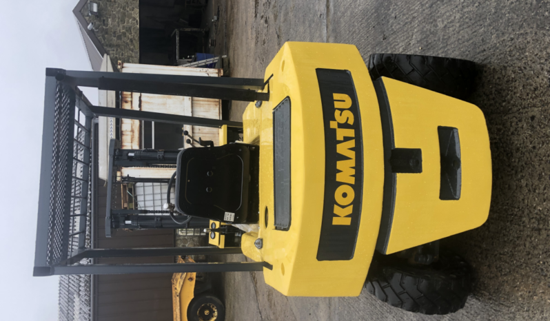 Komatsu FD30,3 ton diesel forklift full