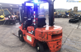 Nissan FD 25,2.5 ton diesel container spec forklift full