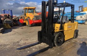 CAT 30 diesel 3 ton container spec forklift