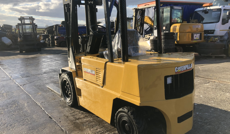 CAT 30 diesel 3 ton container spec forklift full