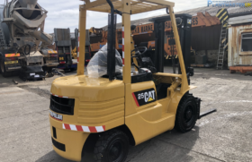 Cat( Mitsubishi) DP 25 K 2.5 ton diesel forklift full