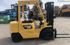 Cat( Mitsubishi) DP 25 K 2.5 ton diesel forklift full
