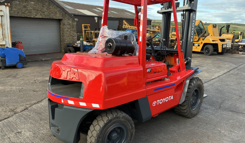 Toyota FD 60 (6 ton) diesel forklift full